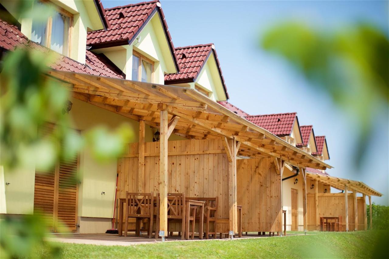 Tourist Farm Apartments Lovrec Jirsovci エクステリア 写真