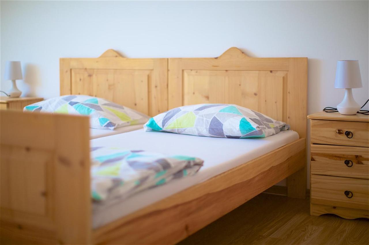 Tourist Farm Apartments Lovrec Jirsovci エクステリア 写真