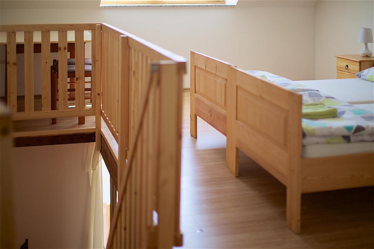 Tourist Farm Apartments Lovrec Jirsovci エクステリア 写真